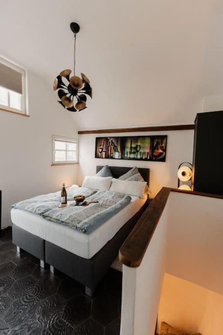 Apartmán Modernes Tiny House Mit Sonnenterrasse Ediger-Eller Exteriér fotografie